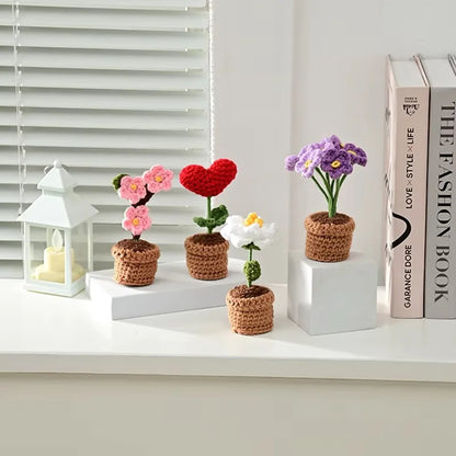 1/2Pcs Handmade Knitted Flower Pot Red Heart Shaped Knit Imitation Potted Plant for Valentine's Day Gifts Home Desktop Decor